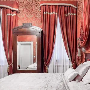 casa-valier.hotelslidodijesolo.com/
