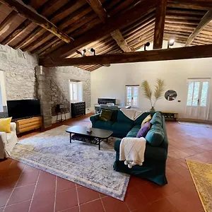 https://servigliana.it-tuscanyhotel.com